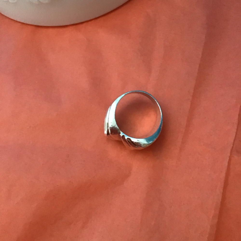 Ring - Picture 4 of 4